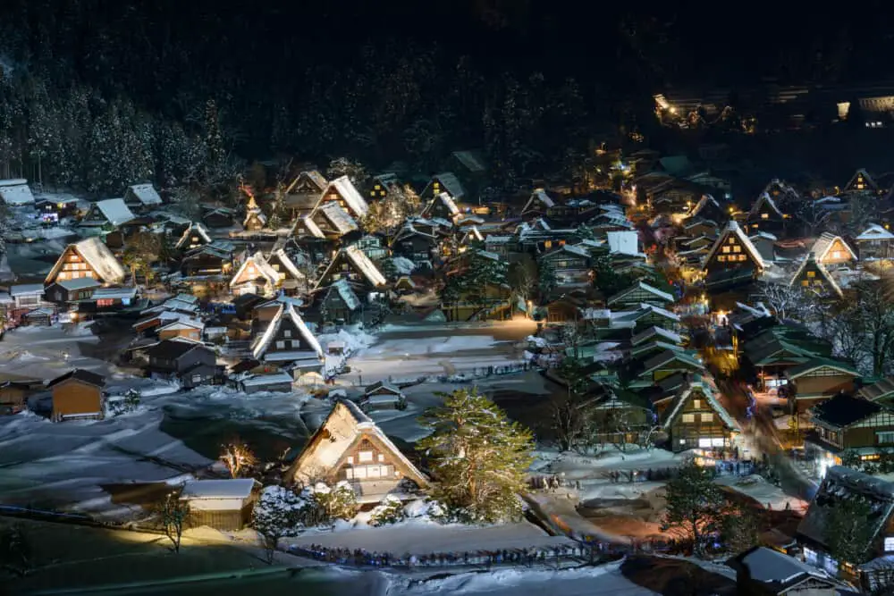 land tour shirakawa go